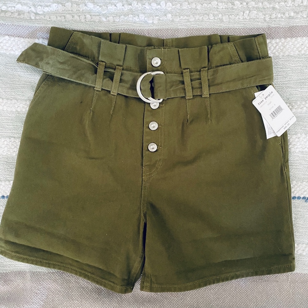 SOLD High waisted shorts